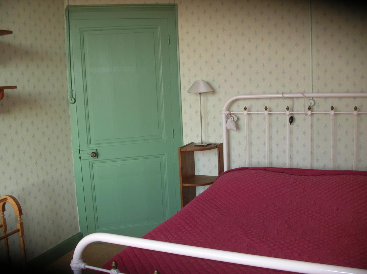 B&B "Les Remparts" Vouvant Rum bild